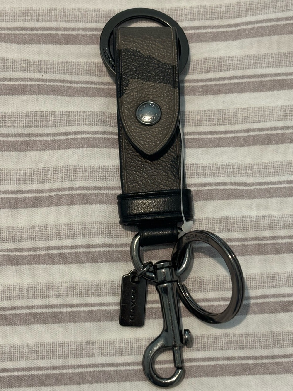 Coach Trigger Snap Bag Charm Valet Key Camo Print